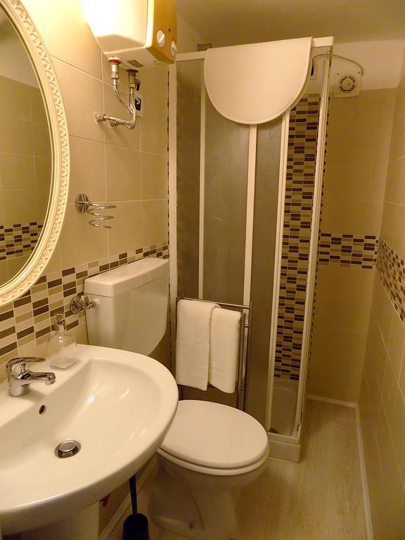 La Petite Daire Torino Dış mekan fotoğraf
